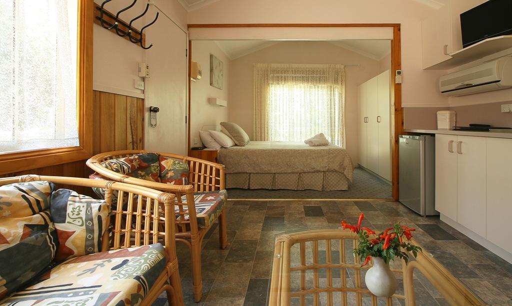 Chalet Swisse Spa Malua Bay Exterior foto